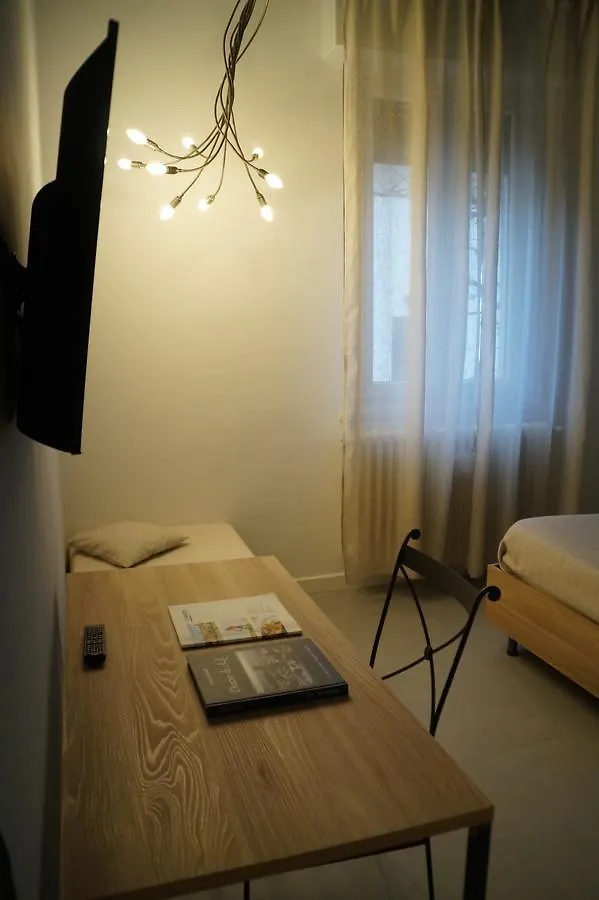 Casa Chiara B&B Bergamo 2*,